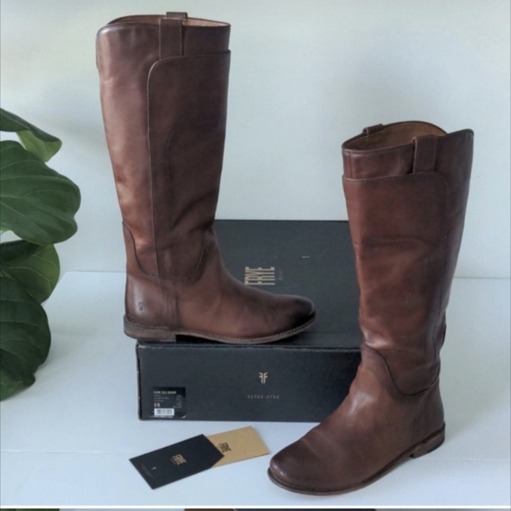 Frye Leather Tall Riding Boot Paige Boot Cognac Tan Brown size 8 NICE